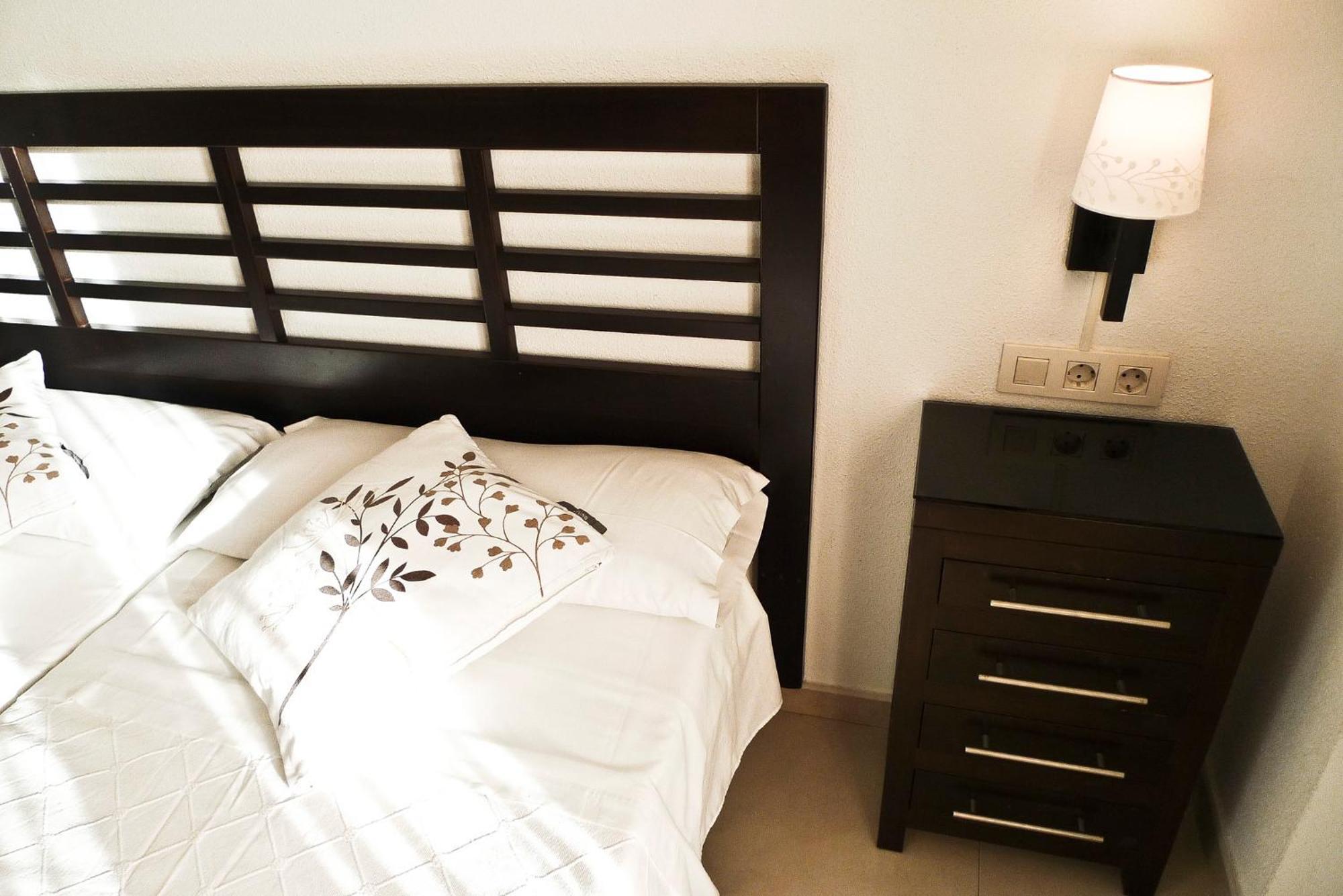 Apartamentos Carolina Torremolinos Szoba fotó