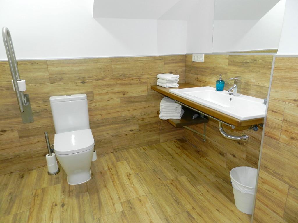 Apartamentos Carolina Torremolinos Kültér fotó
